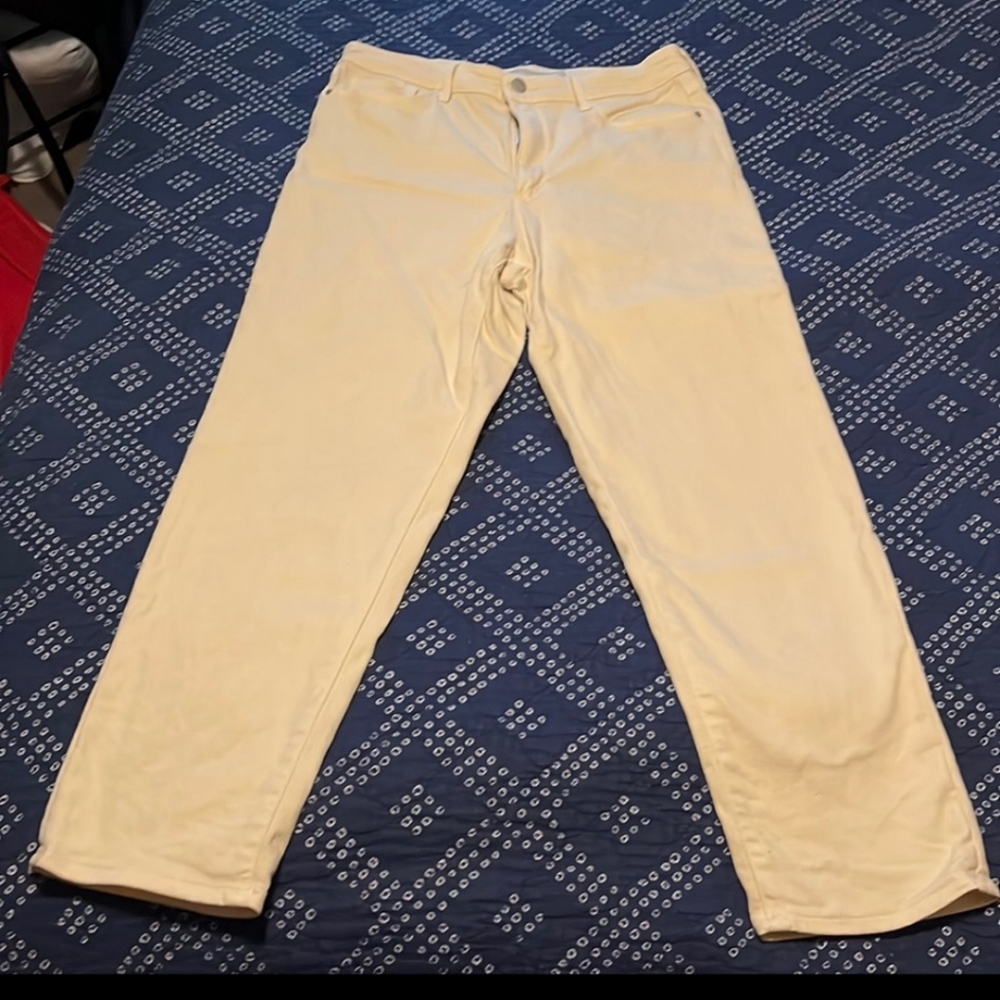Athleta Flex Straight Leg Ankle Jean in Bone color